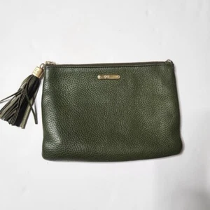 GiGi New York Chelsea Slim Bag Women Moss Green Pebbled Leather Tassel Rectangle - Picture 1 of 7
