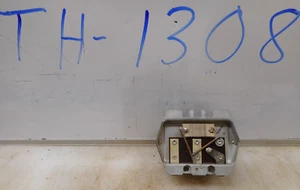 NOS VR-226 OR VR228 GUARANTEED PARTS CO VOLTAGE REGULATOR - Picture 1 of 4