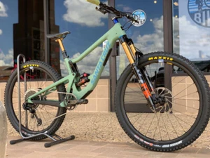 2021 Santa Cruz Bronson - Picture 1 of 6