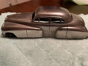 VINTAGE 1950s RALSTOY TOYS DIECAST METAL 5.5" SILVER SEDAN TOY - Picture 1 of 12