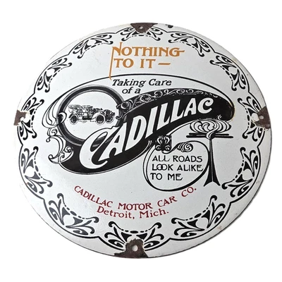 Letrero vintage de porcelana de automóviles con placa de bomba de gasolina Cadillac Motor Car Co Foto 1 de 4