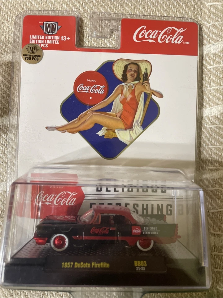 Máquinas M2 1:64 Coca-Cola Juego de 3 Vehículos Diecast - 52500-RW03 Foto 1 de 1