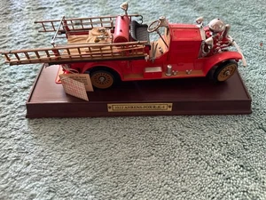 1922 Ahrens Fox R-K-4 Pumper Fire Truck - Franklin Mint 1:32 Die-Cast - Picture 1 of 5