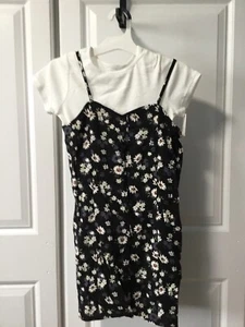 NWT GIRLS LARGE FLORAL DRESS - Picture 1 of 4