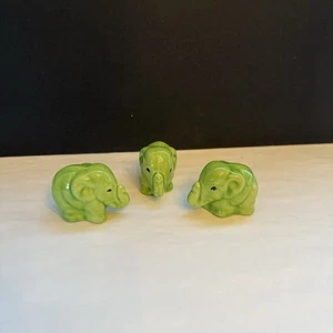Lot 3 Mini grüne Elefanten Figuren passend handbemalt - Bild 1 von 7