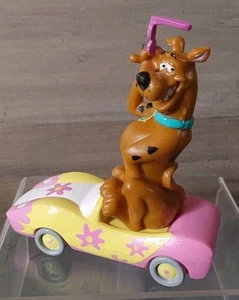 Scooby Doo Convertible Car 2000 Bakery Crafts Hanna Barbera Sunglasses Flowers - Picture 1 of 5