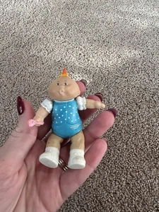 Vintage Cabbage Patch Kids Blue Baby PVC Figure 3” Blonde With Spoon - Picture 1 of 8