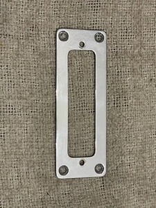 1 Pastilla de metal envolvente/bisel para bajo Vox original vintage RARO - Imagen 1 de 3