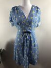 French Connection Size 8  Bella Blue Floral Print Shanti Verona Wrap Dress