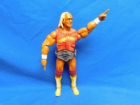 WWE Mattel Ultimate Edition Hulk Hogan With Shirt & Title Cover