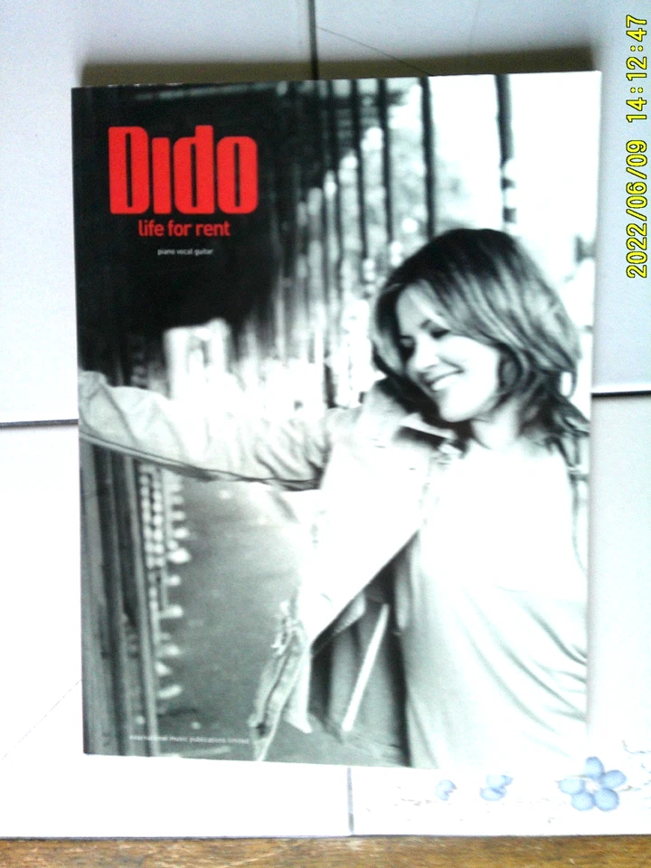 DIDO - “Life For Rent”,适用于钢琴/声乐/吉他华纳兄弟酒吧新歌曲书OOP — 第 1/1 张图片