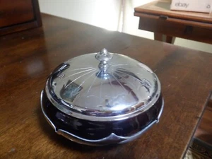 Raro piatto vintage anni 40 Farber Bros cromato con coperchio - Foto 1 di 4