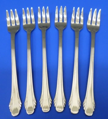 6 - Gorham CALAIS Glossy 18/8 Stainless China Flatware SEAFOOD COCKTAIL FORKS - Image 1 of 4