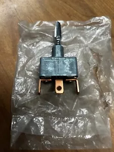 ON OFF ON Toggle Switch 3 Position Chris Craft Century Preferred - Picture 1 of 6