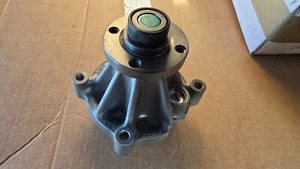 NEW OEM Ford Water Pump DT1Z-8501-CA F-150 E-350 Expedition 1991-2016 - Picture 1 of 3