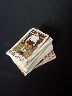 CALCIATORI PANINI 1974-75 SET  DI 131 FIGURINE CON VELINA DIFFERENTI OTTIME - Immagine 1 di 4