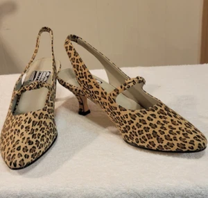 Gemischte Blautöne Damen Slingback Leopardenmuster Pumps Größe 8 Medium neu im Karton - Bild 1 von 5