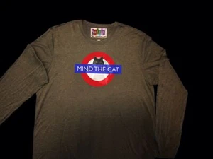 Camiseta Mind the Cat London Underground Tube Subway Theme, Camiseta Unisex - Imagen 1 de 9