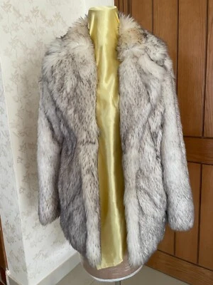 chaqueta piel mujer Foto 1 de 4