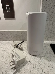 Netgear Orbi RBE770 WiFi 7 Mesh Zusatzsatellit BE11000 Tri-Band - Bild 1 von 9