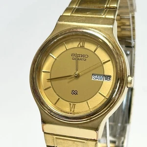 Seiko 5Y23-6A00 All Gold Quartz Day Date 37mm Used - Picture 1 of 4
