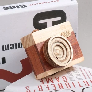 Hand Crank Musical Box Decorative Camera Musical Movement Box - Bild 1 von 12
