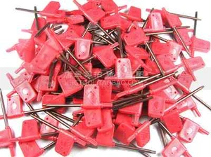 20 STCK. Pflaumenschlüssel / rote Fahnenschlüssel / Messerschlüssel T6/T8/T15/T20 - Bild 1 von 4