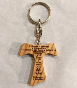 Portachiave con Tau in legno di ulivo ed incisa la benedizione di San Francesco - Imagen 1 de 1