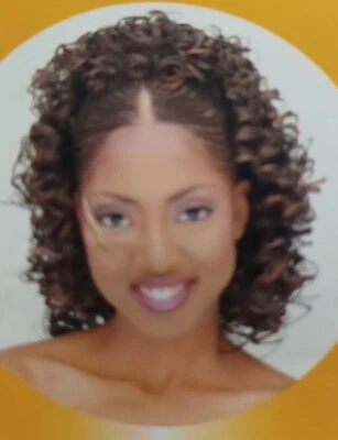 👀》🔥Freetress Weave Shake N Go Circle Wave Synthetic Hair》TANGLE FREE》T30 🆕️ - Image 1 of 4