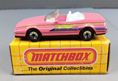 Matchbox 1990 Cadillac Allante MB72 Pink MIB - Image 1 of 4