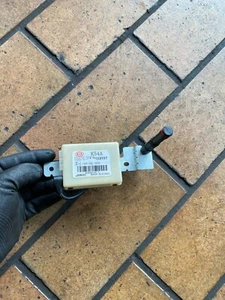 KIA Carnival II GQ Ricevitore Chiave Fisica 0K54A677R0B - Foto 1 di 4