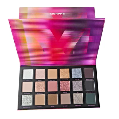 Morphe Shade Thrower Eyeshadow Palette Artistry 18 Toasted & Frosted Shades - Image 1 of 4