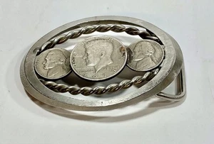 ¿Estaño? Hebilla de cinturón para monedas - Hecho con 2 níquel Jefferson y 1 medio dólar Kennedy - Imagen 1 de 4