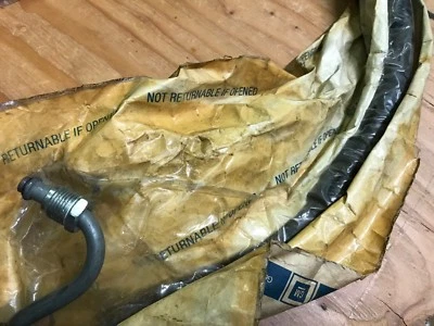 1985-89 C K SUBURBAN BLAZER GMC CHEVY TRUCK NOS GM POWER STEERING HOSE 26006307 - Image 1 of 2