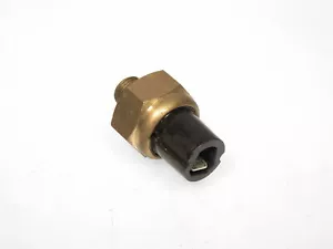 Audi Coupe 4000 Quattro & VW Rabbit Scirocco Oil Temp Sending Switch 201-1258 - Picture 1 of 1