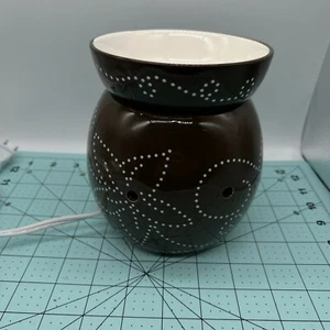 Scentsy Raised Polka Dot Mocha Brown Deluxe Wax Warmer Retired model P014 2009 - Picture 1 of 8