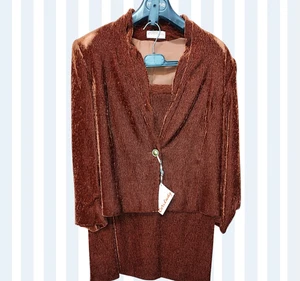 Corilady Vintage 1990s Italian Velvet Millefeuille Tailleur Jacket + Skirt Brown - Picture 1 of 20