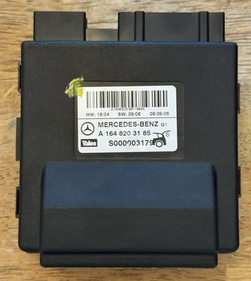 Módulo de controle da porta traseira da tampa do porta-malas Mercedes-Benz GL450 2007-2012 A1648203185 FABRICANTE DE EQUIPAMENTO ORIGINAL - Imagem 1 de 3