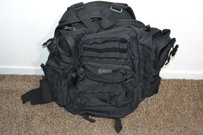 Mochila VOODOO TACTICAL MATRIX ASSULT Gen1 Bolso en NEGRO Múltiples Bolsillos Foto 1 de 4