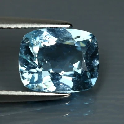 2.40 ct Cushion Cut (10 x 8mm) Brazil Natural Sky Blue Aquamarine Loose Gemstone - Image 1 of 2