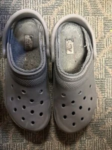 Crocs classic womens size 8 shoes gray slip on lined comfort clogs sandals Men 6 - Picture 1 of 3