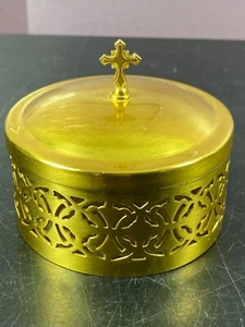 Catholic Church Host Box Luna Holder Ornate IS Gold Tone Authentic Vintage - Picture 1 of 13