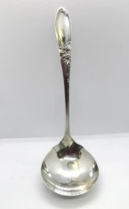 Oneida Community WHITE ORCHID *1 Solid Gravy Ladle*  7 1/4"  Silverplate 1953 - Picture 1 of 6