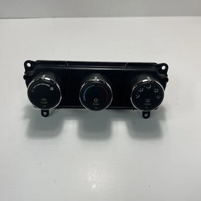 Chrysler Sebring Avenger 2007-2010 calefacción aire acondicionado control de clima OEM P55111937AA Foto 1 de 4