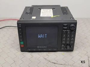 OEM 98-03 MERCEDES W163 ML320 PANTALLA RADIO CINTA CASETE UNIDAD 1638202086 SIN CD - Imagen 1 de 8
