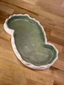 Vintage Royal Haeger USA Pottery 12” Console Bowl Scalloped Mint Green & White - Picture 1 of 12