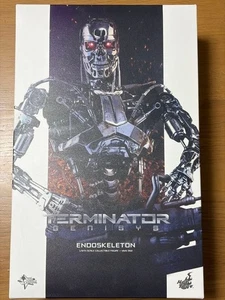 Figura Hot Toys Terminator Genisys Endoesqueleto Escala 1/6 MMS352 - Imagen 1 de 4
