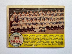 1958 Topps # 71 Brooklyn/Los Angeles Dodgers Team (low grade but unmarked) - Picture 1 of 2