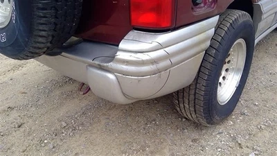 Rear Bumper Excluding ZR2 Painted Smooth Cover Fits 01-04 TRACKER 381169 Foto 1 de 4