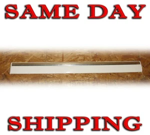 OEM 1997-2001 Lincoln Town Car Left Driver Side Moulding Trim Panel LH Molding - Picture 1 of 8